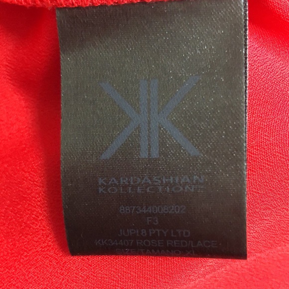 Kardashian Kollection Red Blouse - Picture 3 of 3